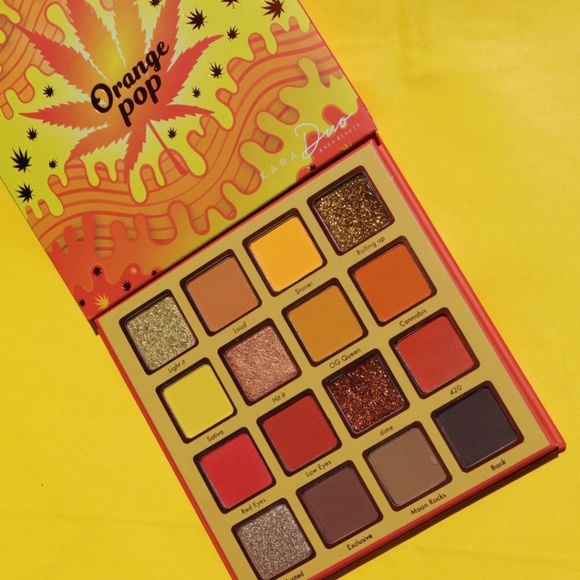 Kara Beauty "Orange Pop" eyeshadow palette - Picture 7 of 7